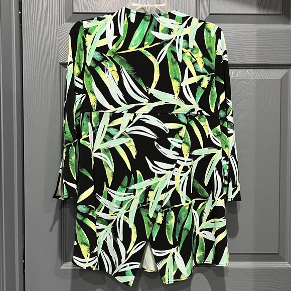 Joseph Ribkoff blouse - Picture 5 of 6